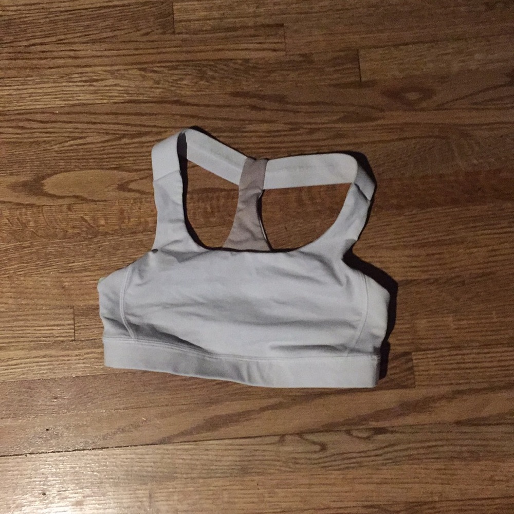 White lululemon bra